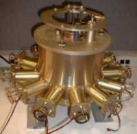 240kw_600mhz_amp_200.jpg (5093 bytes)